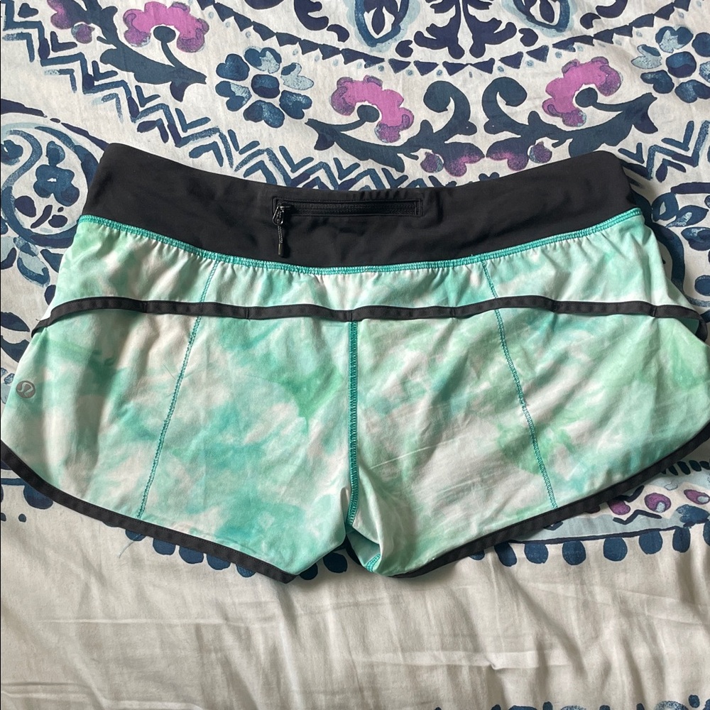 Lululemon Speed Low Rise Sz 8